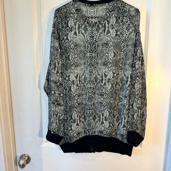 Free People Lori Python Sheer Oversized Button Up Bomber /Jacket/ Cardigan,S/M/L - Picture 5 of 8
